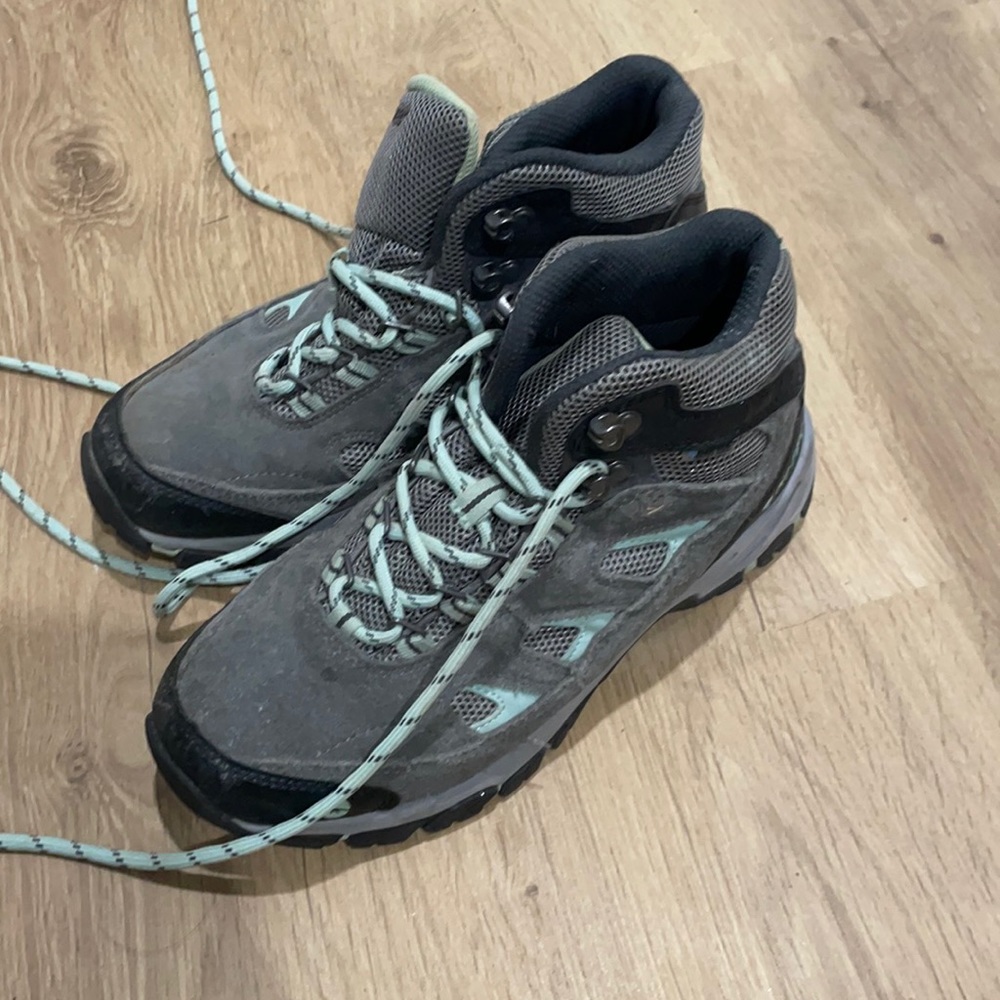 Hi-Tec Hiking Shoes